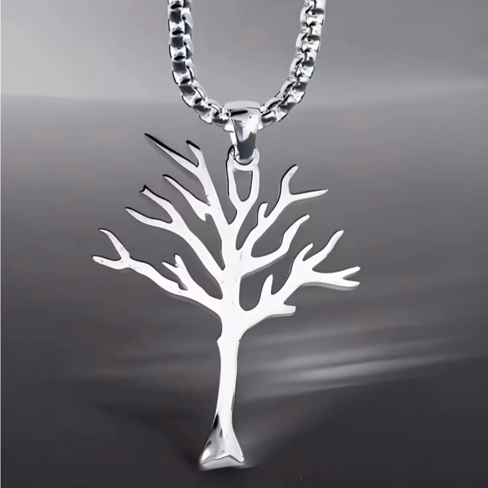 NWT Tree Life Stainless Steel Pendant Necklace Silver